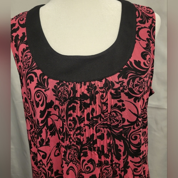 Rafaella Womens Medium Blouse Sleeveless Pink And Black Pintuck Baroque Print - Picture 2 of 8